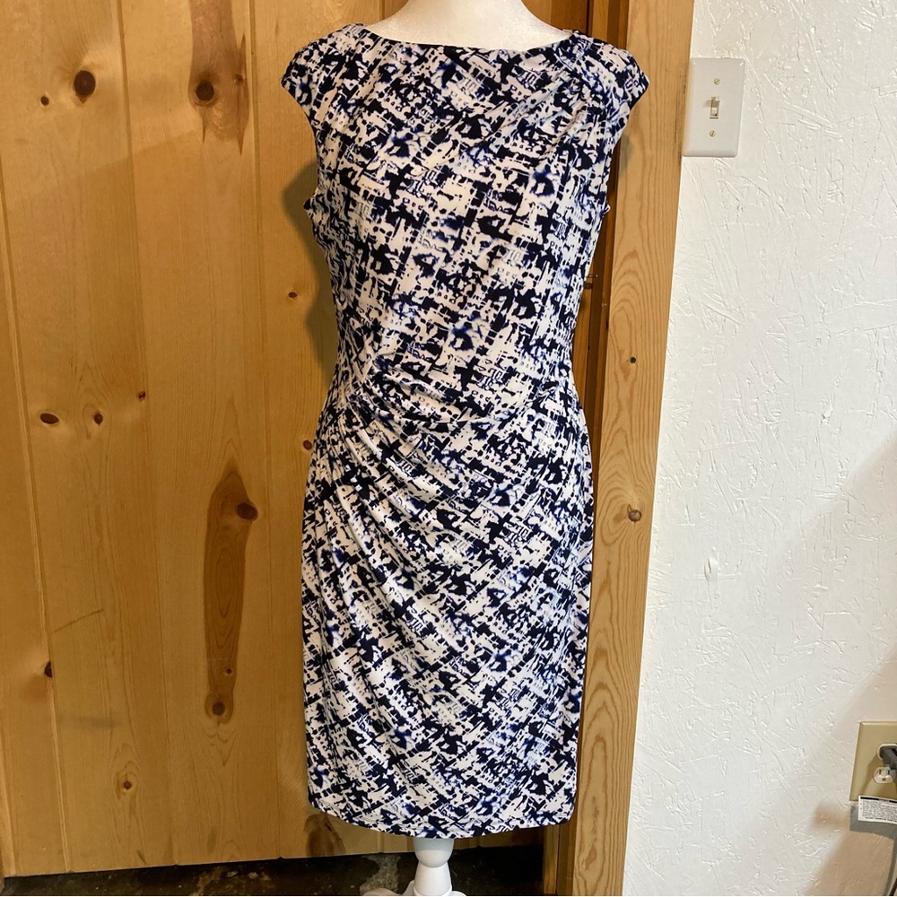 Chaps Elegant Blue and White M Ruched straight water color dress front lined